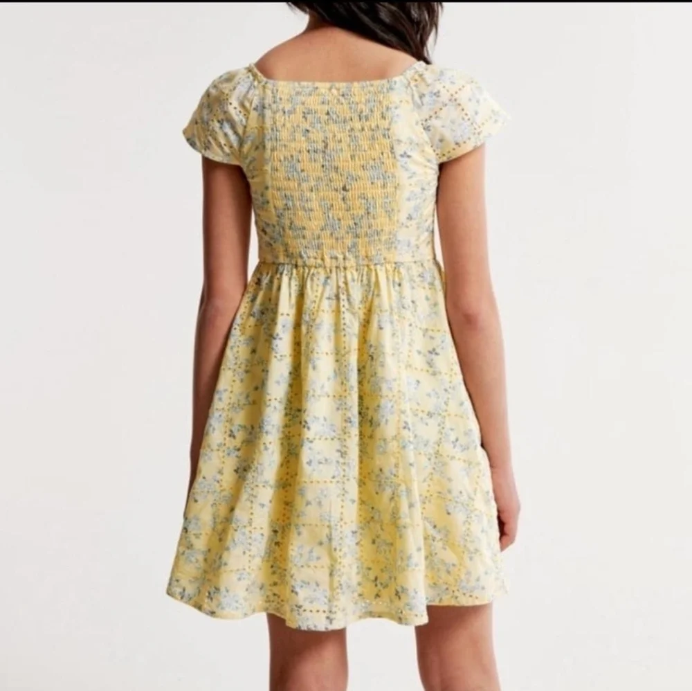 Abercrombie & Fitch Kids Ruffle Sleeve Dress Yellow & Blue Floral Size 13/14 - Picture 4 of 15